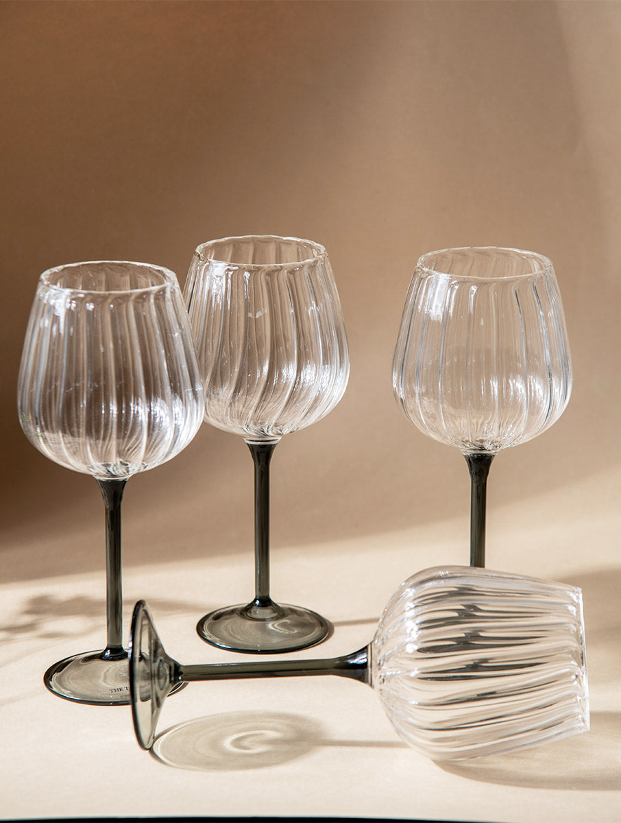 Ribbed Goblet Wine Glass - Smoke