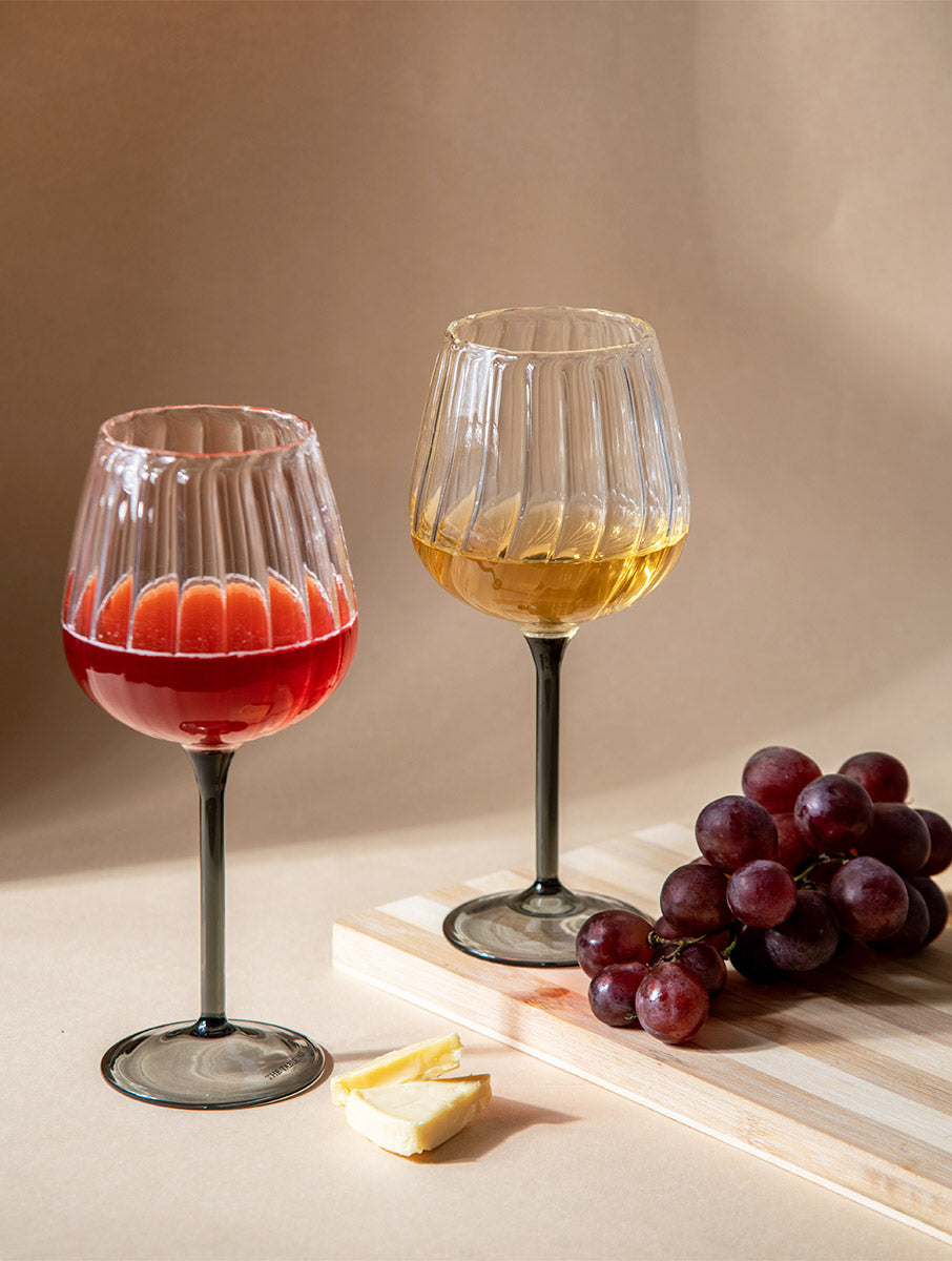 Ribbed Goblet Wine Glass - Smoke